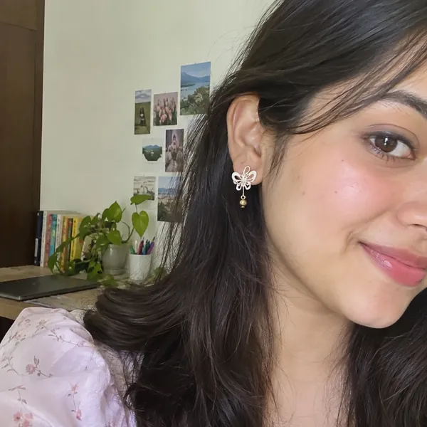 Divya Joshi — review photo